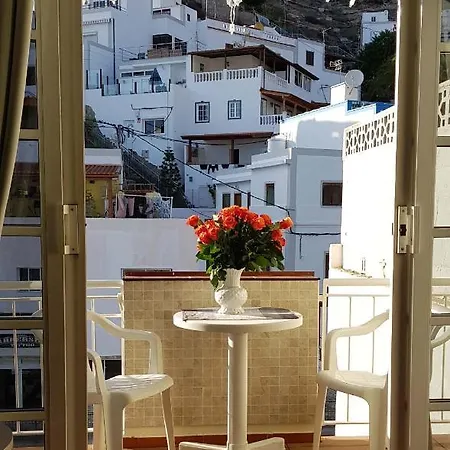 Studio Playa Mogan Hungarian Puerto De Mogan Exterior photo